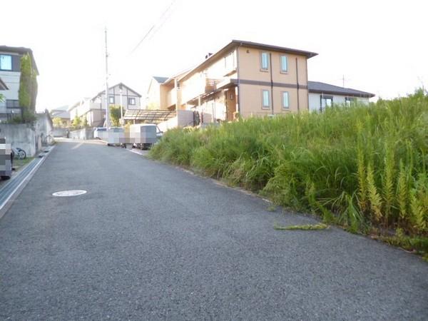 Local photos, including front road. Road spacious about 6m ☆ Driving a car is also happy to