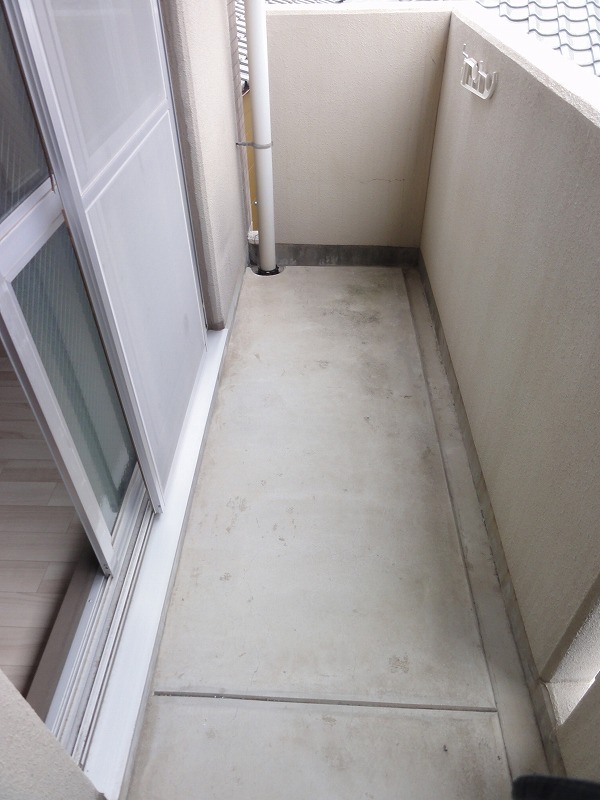 Balcony. I want to hear detailed explanation! Please contact us with any thing! 