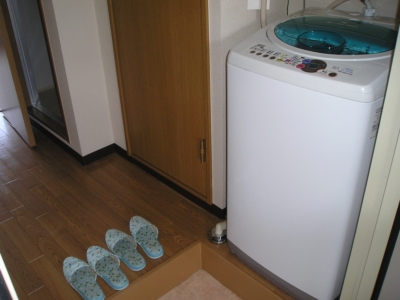 Other Equipment. Washing machine ・ Shoes BOX
