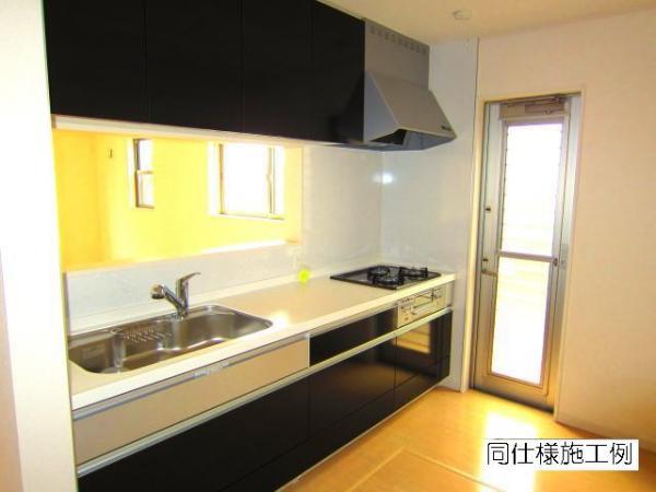 Same specifications photo (kitchen). It is the same specification construction cases.
