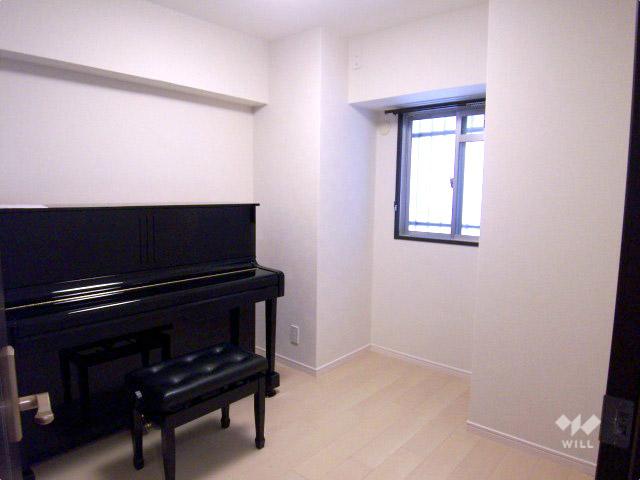Non-living room