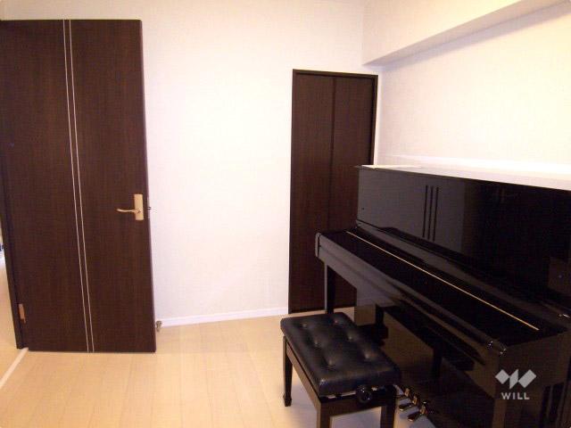 Non-living room