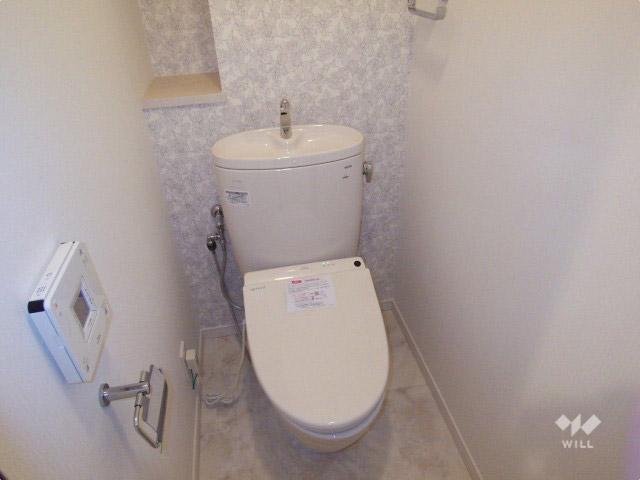 Toilet