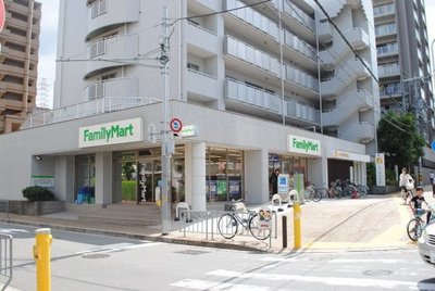 Convenience store. 490m to Family Mart (convenience store)