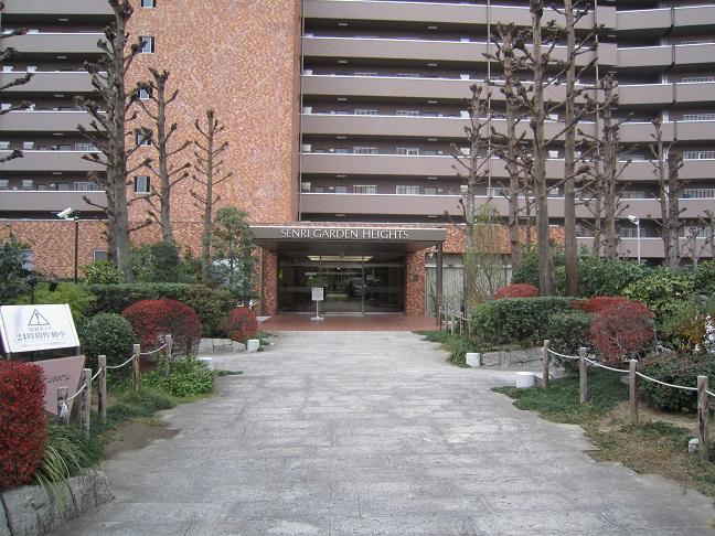 Entrance. December 2013 shooting
