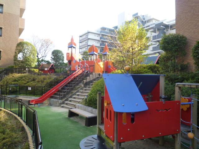 Suita, Osaka Prefecture Yamadanishi 1