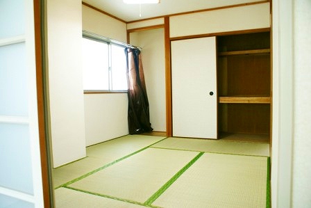 Other room space. Japanese-style room (2)