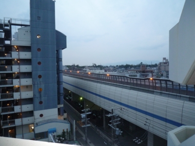 View. Meishin is, It will be in the room balcony and reverse, Noise is OK