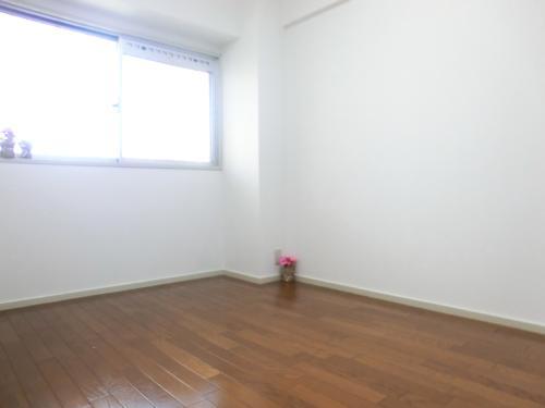 Non-living room