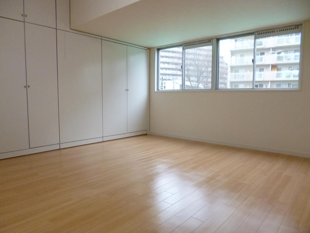 Non-living room