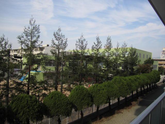 View photos from the dwelling unit