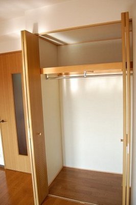 Living and room. Is a closet that you can tap storage. 