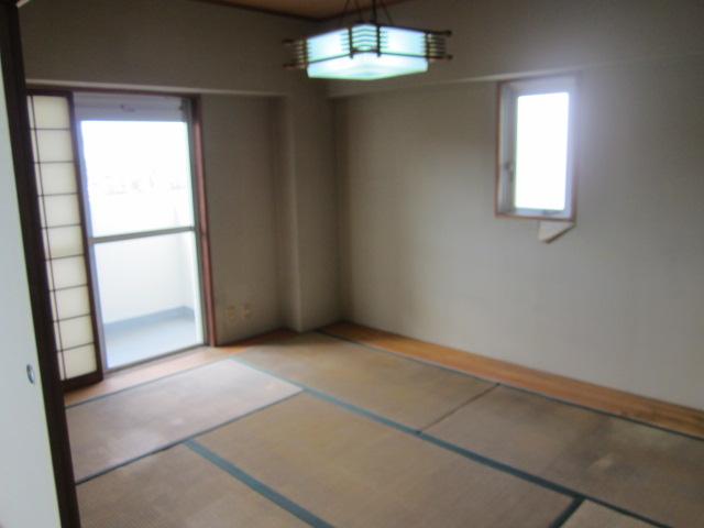 Non-living room