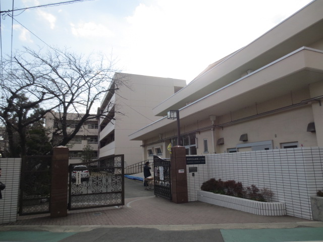 Primary school. 486m to Suita Municipal Yamada second elementary school (elementary school)