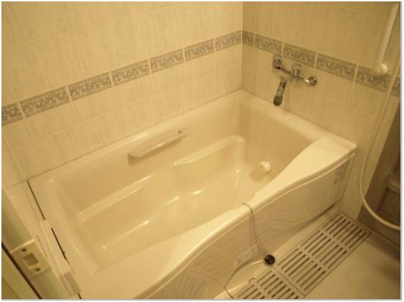 Bathroom. Indoor (11 May 2013) Shooting