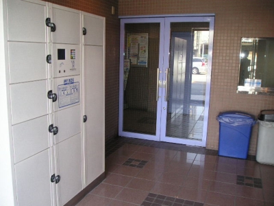 lobby. In also equipped with door-to-door delivery BOX, It is also safe in the absence!