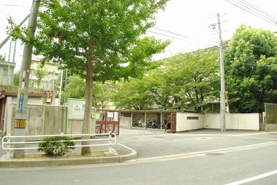 Junior high school. Saidera 600m until junior high school (junior high school)