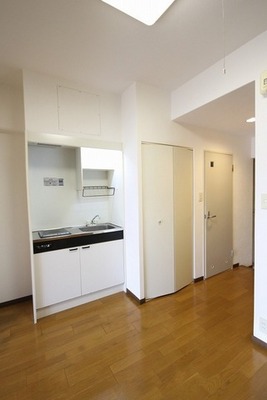 Living and room. Dining kitchen is also spacious