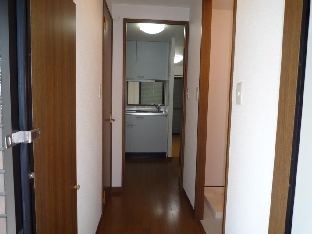 Other room space. 30 square meters beyond Recommended Property! Also look out for low-cost initial cost!