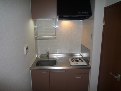 Other common areas. Spacious Gasukitchin than the mini-kitchen! Storage also firmly plenty!