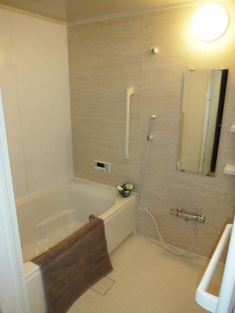 Bathroom. Indoor (July 2013) Shooting