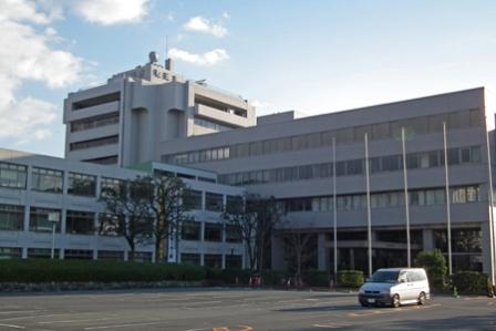 Government office. Suita City Hall! Sudden procedures, etc. is also safe! Until the (government office) 238m