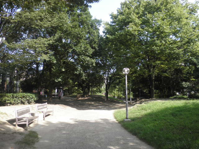 park. 615m to Esaka Park (park)