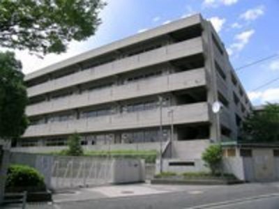 Primary school. Nishiyamada up to elementary school (elementary school) 560m