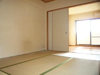 Entrance. Japanese style room