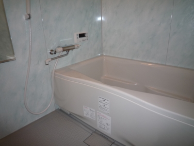 Bath. Renovated to wide bathroom! Clean bathroom highest! ! 