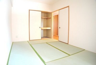 Living and room. Japanese-style room There is also a feeling of cleanliness