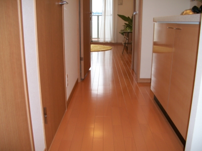 Other room space. It is pretty unified. New construction It is very pleasant!