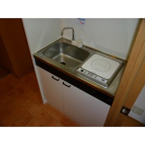 Kitchen. Indoor laundry bread