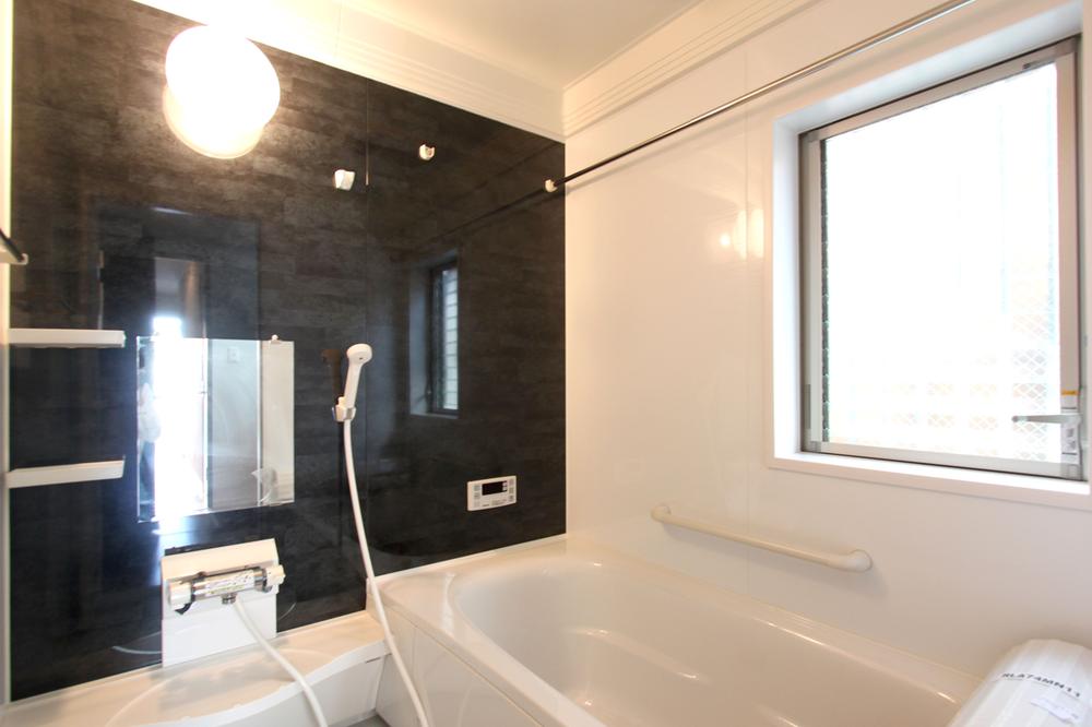 Same specifications photo (bathroom). ◆ Bathroom same specifications