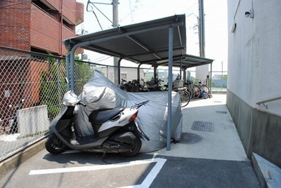 Other common areas. Bicycle-parking space