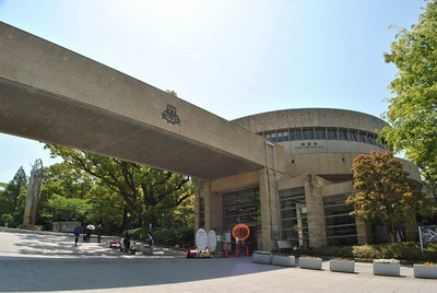 Other. Kansai University 1000m up to the main gate (Other)