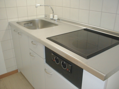 Kitchen. System kitchen of a two-necked IH! Sink is also a spacious! 