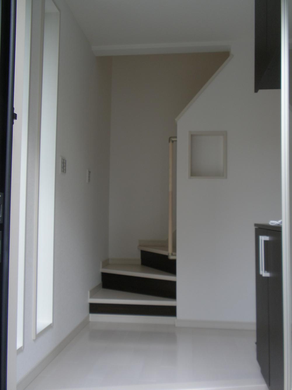 Same specifications photos (Other introspection). Example of construction of entrance hall part