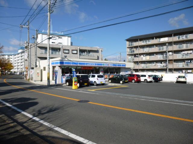 Other. Convenience store Lawson 3-minute walk!
