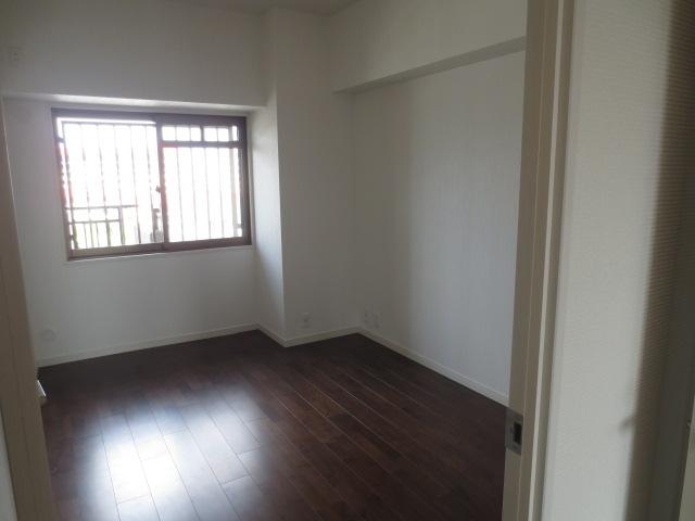 Non-living room