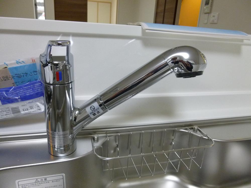 Kitchen. Water purifier built-in faucet