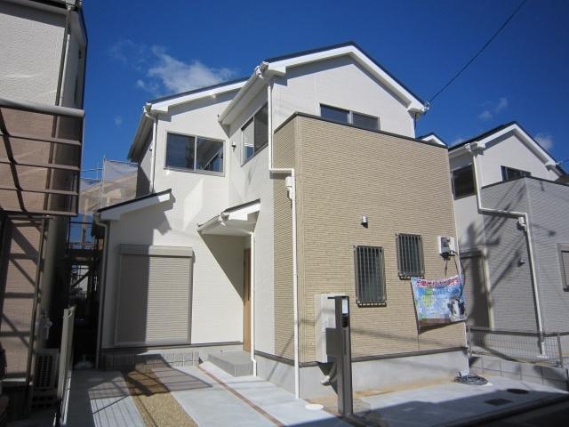 Local appearance photo. It was taken by local