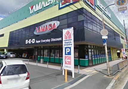 Home center. Yamada Denki Tecc Land 324m to Takatsuki store