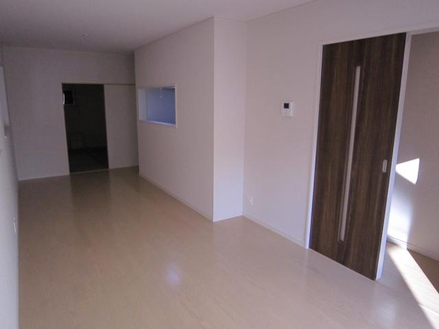 Living. Shooting in the indoor