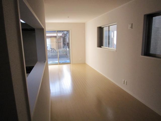 Living. Shooting in the indoor