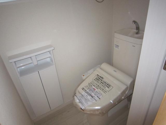 Toilet. Shooting in the indoor