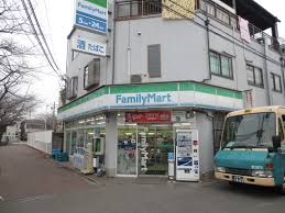 Convenience store. 740m to Family Mart (convenience store)