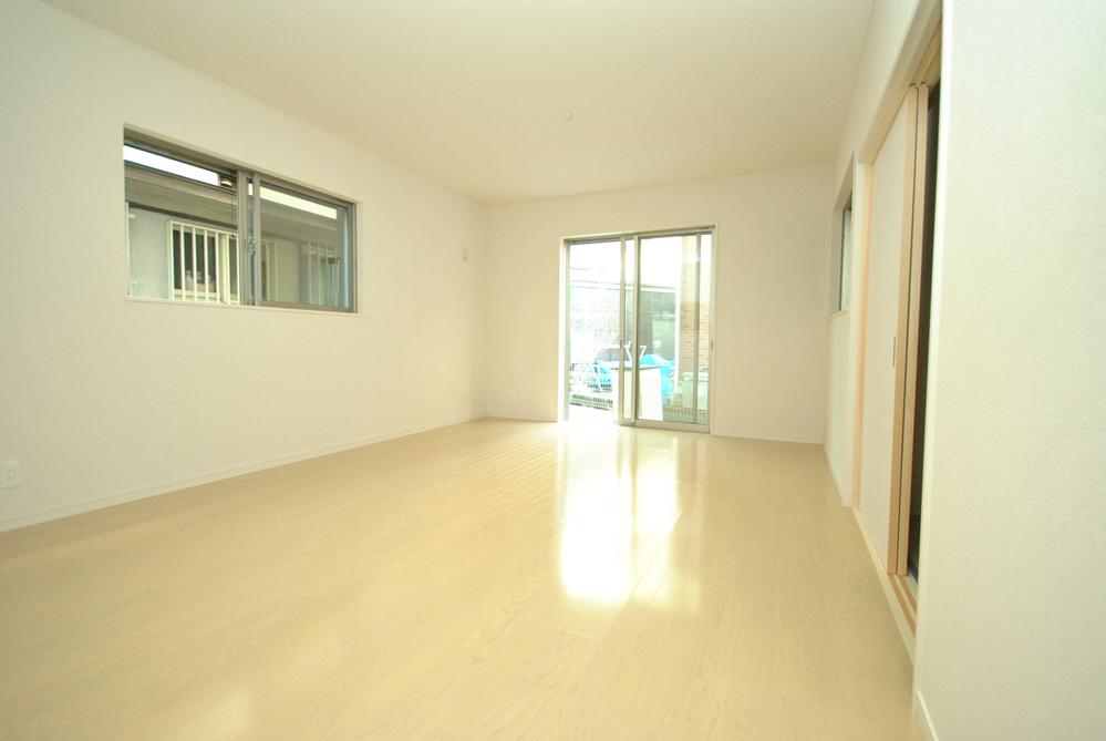 Living. Indoor (12 May 2013) Shooting