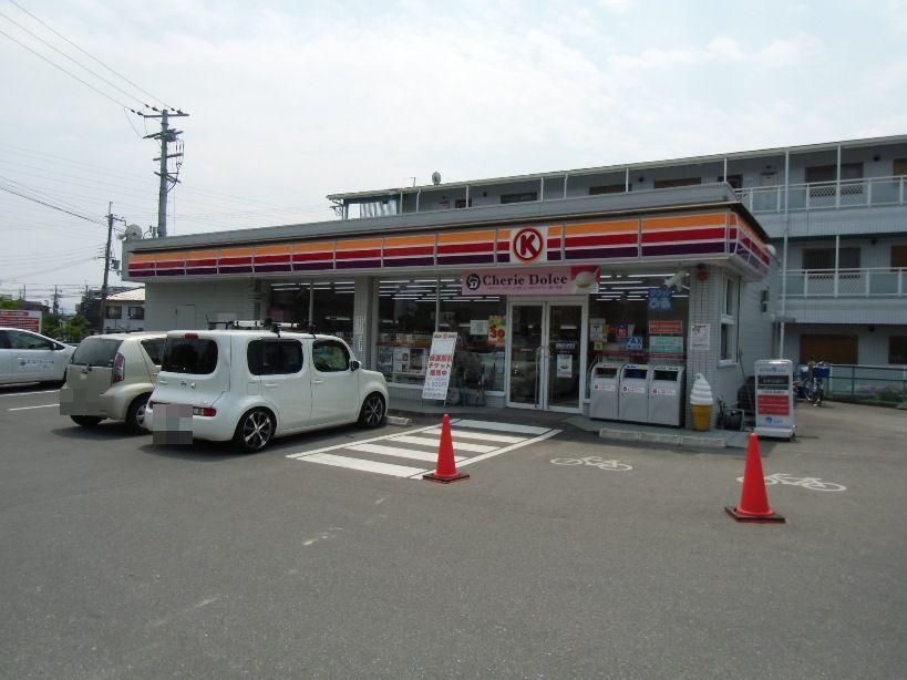 Convenience store. 582m to Circle K Takatsuki Okamoto cho shop