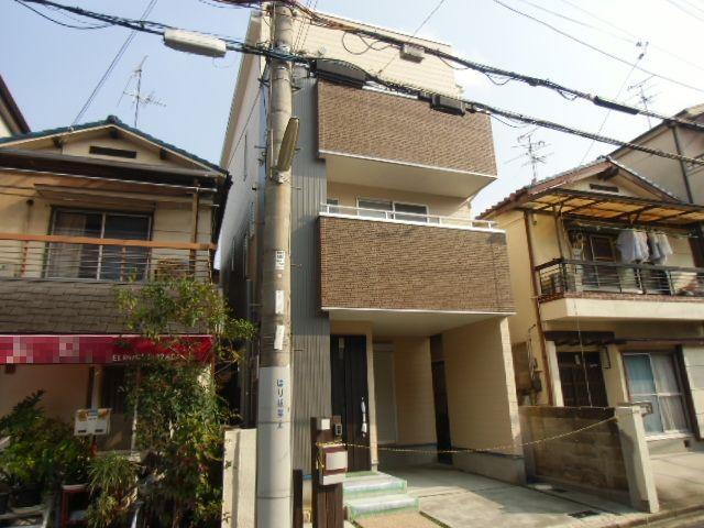 Local appearance photo